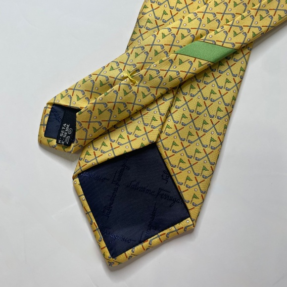 SALVATORE FERRAGAMO Yellow Golf Print Silk Tie Necktie Sporty Office Business - Picture 6 of 9
